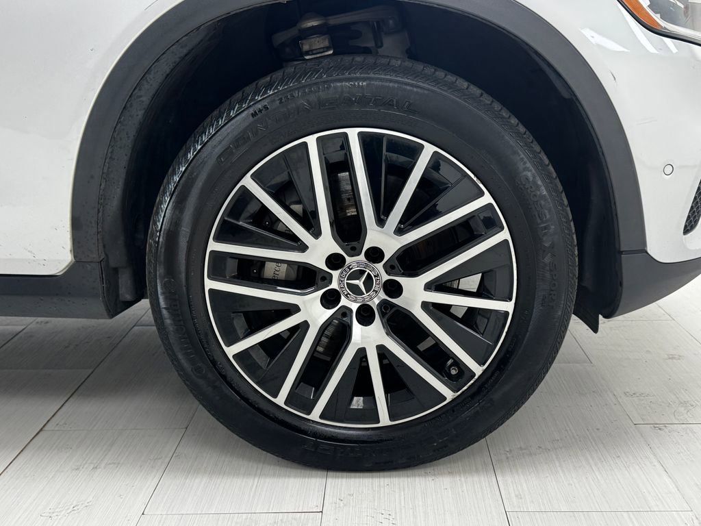 Used 2020 Mercedes-Benz GLC 350e 4MATIC image 47