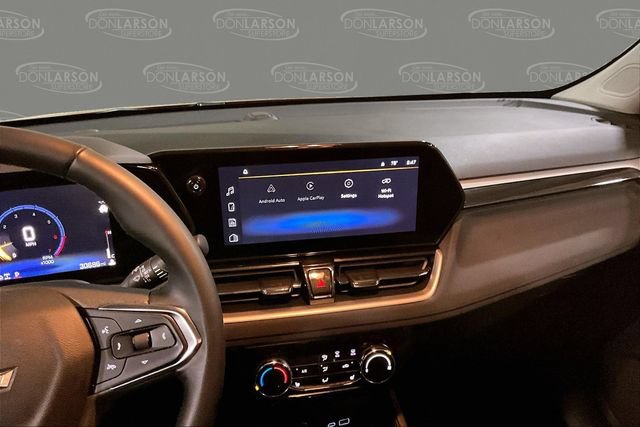 Certified 2025 Chevrolet TrailBlazer LT w/ LT Cold Weather Package AWD/4WD image 30