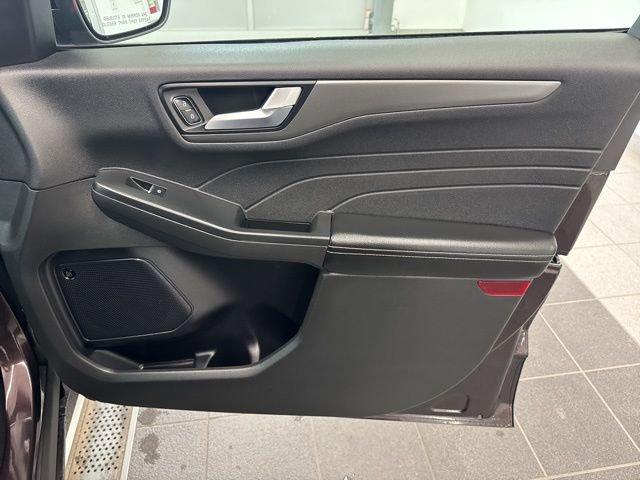 Used 2023 Ford Escape Active w/ Tech Pack #2 image 13