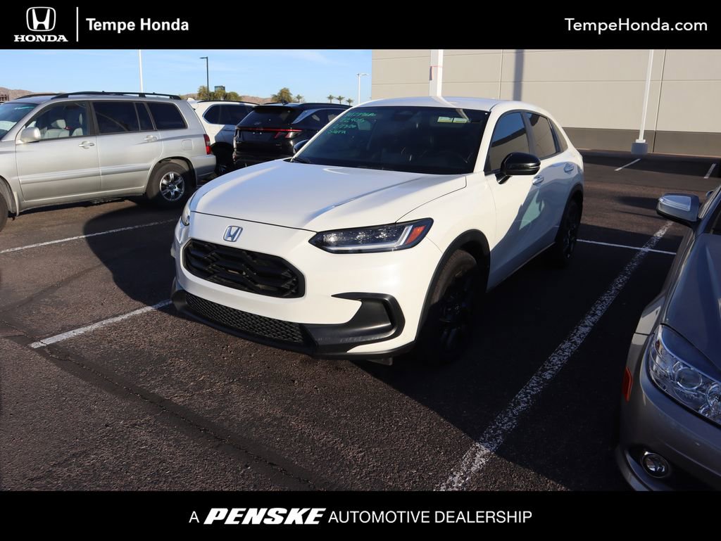 Certified 2023 Honda HR-V Sport image 1