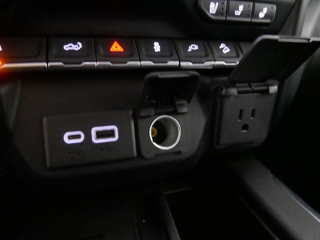 Used 2022 GMC Sierra 1500 Denali w/ LPO, GMC Protection Package image 26