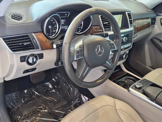 Used 2016 Mercedes-Benz GL 450 4MATIC image 10