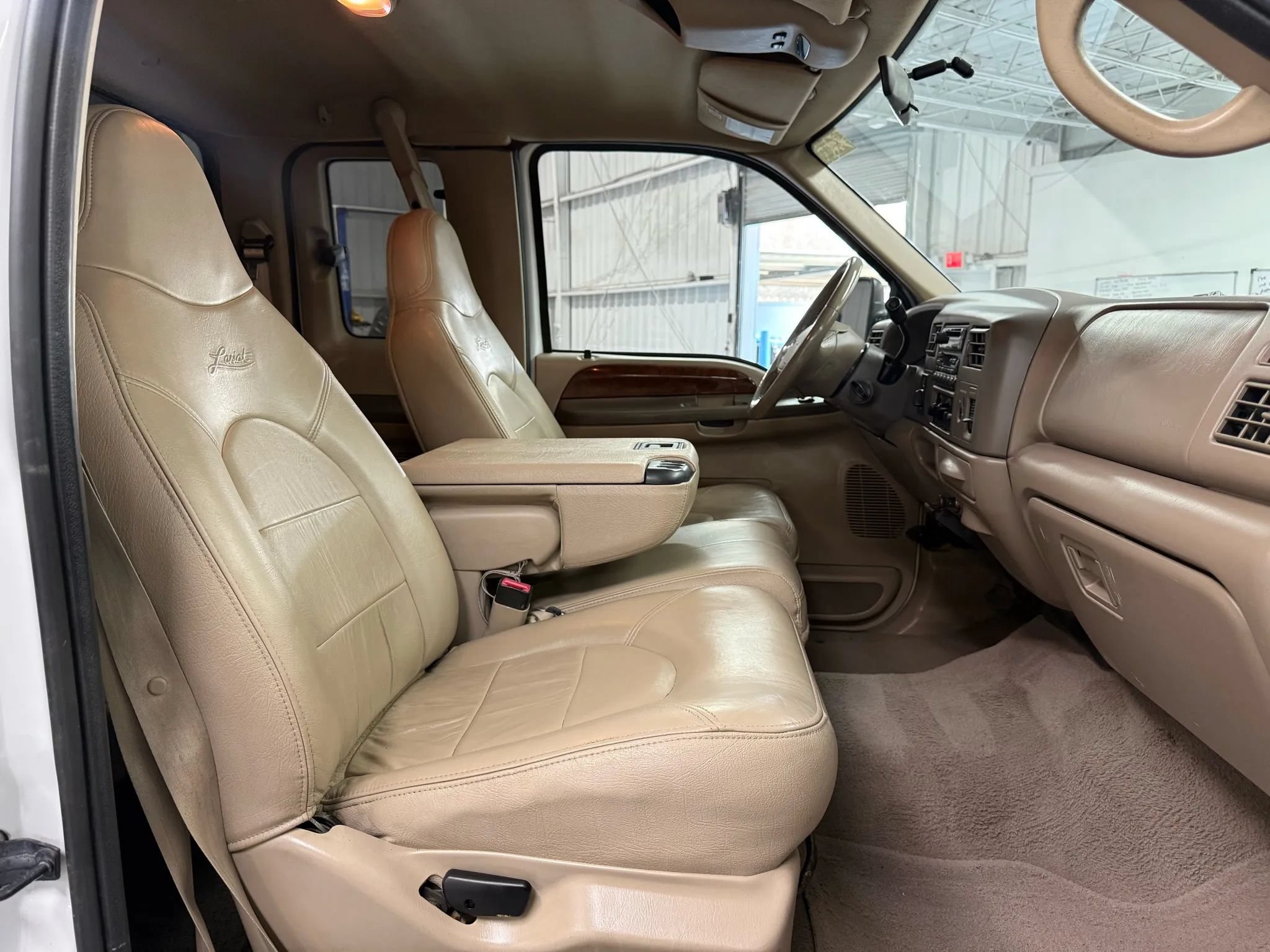 Used 2000 Ford F250 4x4 SuperCab Super Duty image 59