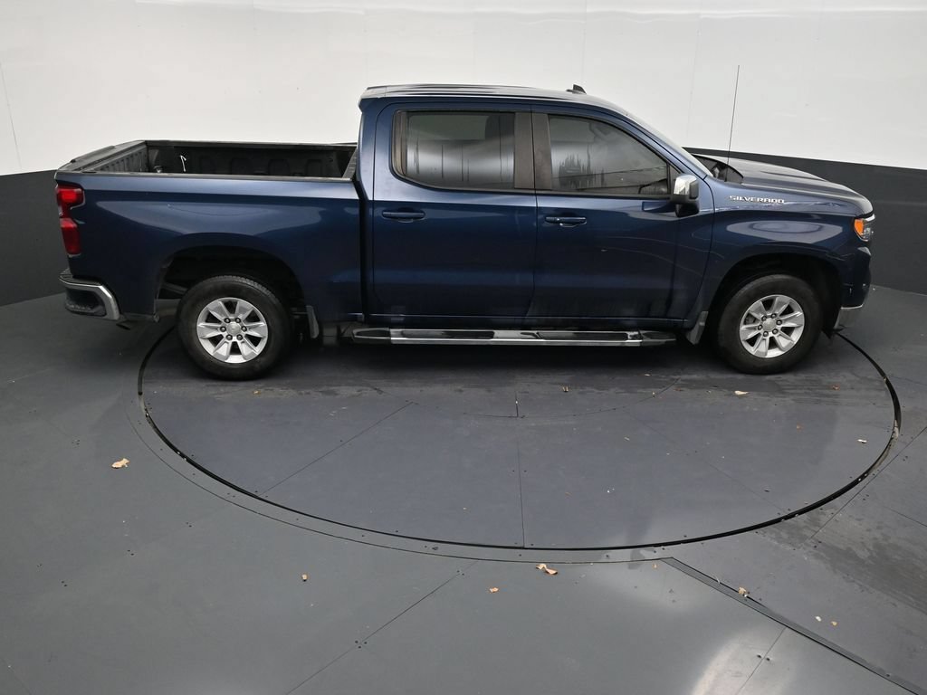 Used 2023 Chevrolet Silverado 1500 LT RWD image 17