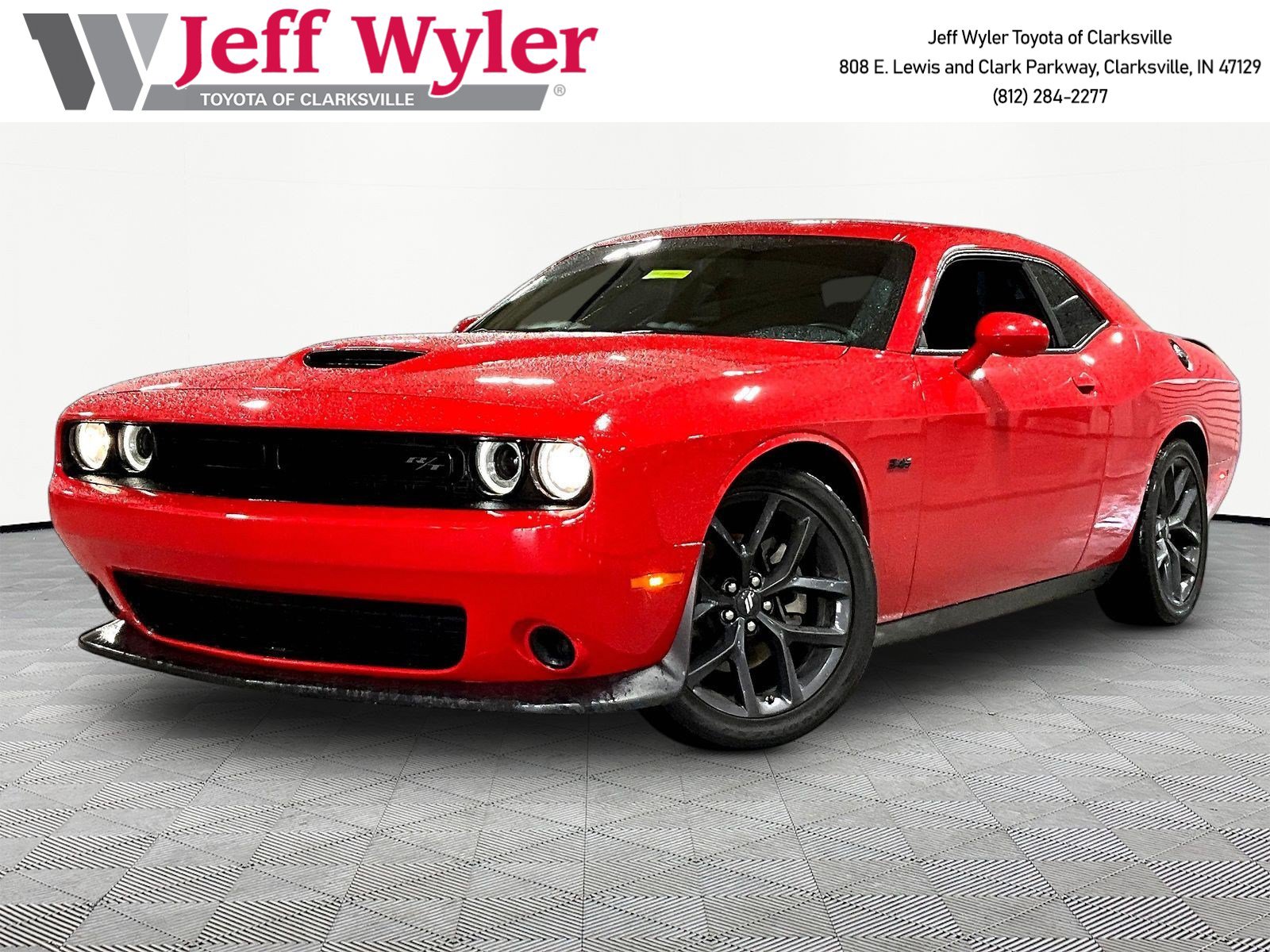 Used 2012 Dodge Challenger R/T w/ Sound Group II