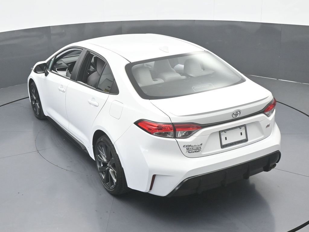 Used 2024 Toyota Corolla SE image 43