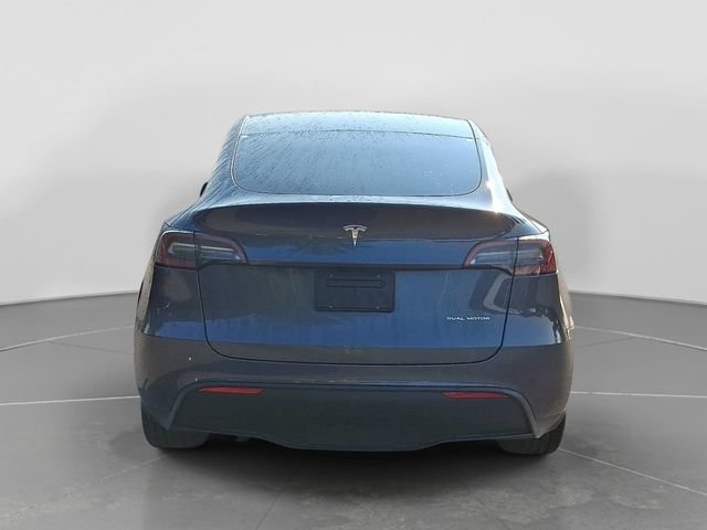 Used 2023 Tesla Model Y Long Range AWD/4WD image 5