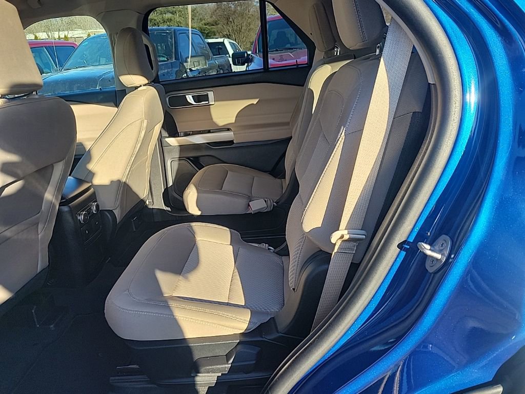 Certified 2023 Ford Explorer XLT w/ Class IV Trailer Tow Package image 19