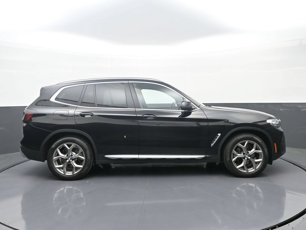 Used 2024 BMW X3 xDrive30i w/ Convenience Package w/ZPA AWD/4WD image 8