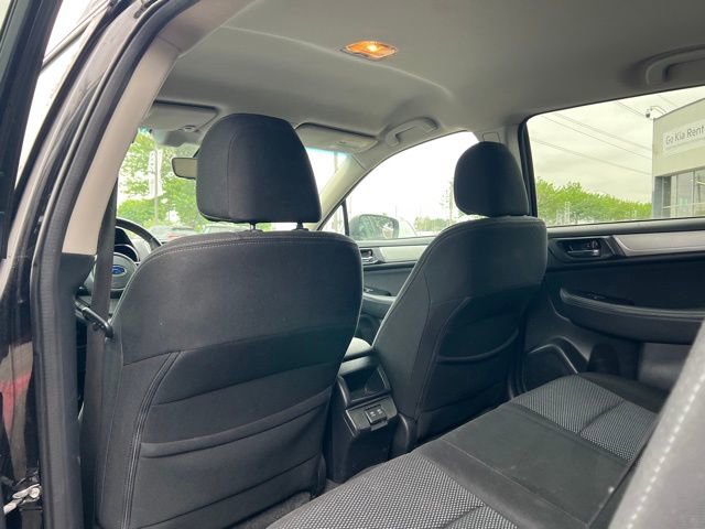 Used 2019 Subaru Outback 2.5i Premium AWD/4WD image 9