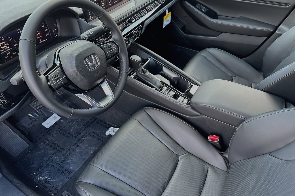 New 2024 Honda Accord Touring image 7