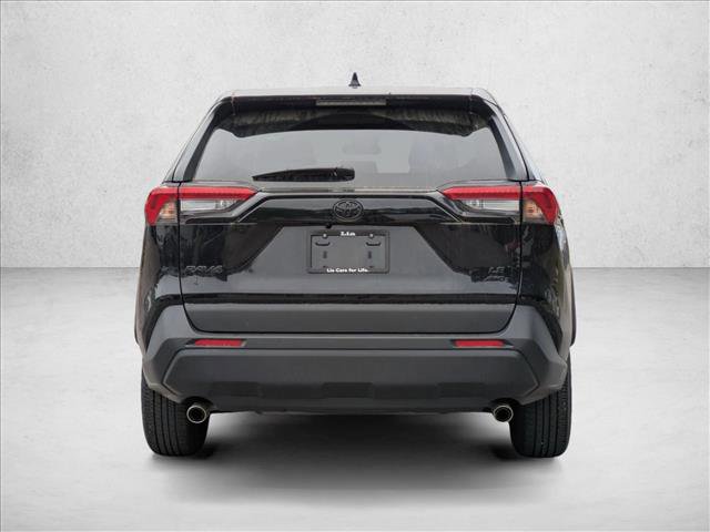 Used 2023 Toyota RAV4 LE image 7
