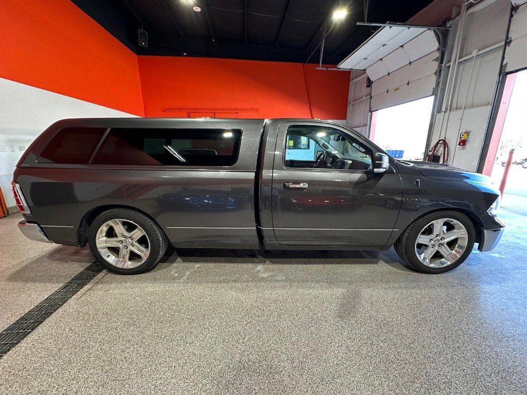 Used 2017 RAM 1500 Big Horn RWD image 4