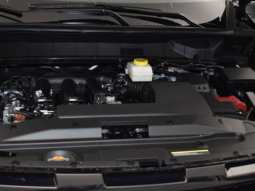 Certified 2025 Nissan Pathfinder SL w/ SL Premium Package image 23