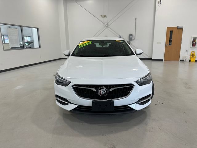 Used 2019 Buick Regal Preferred image 5