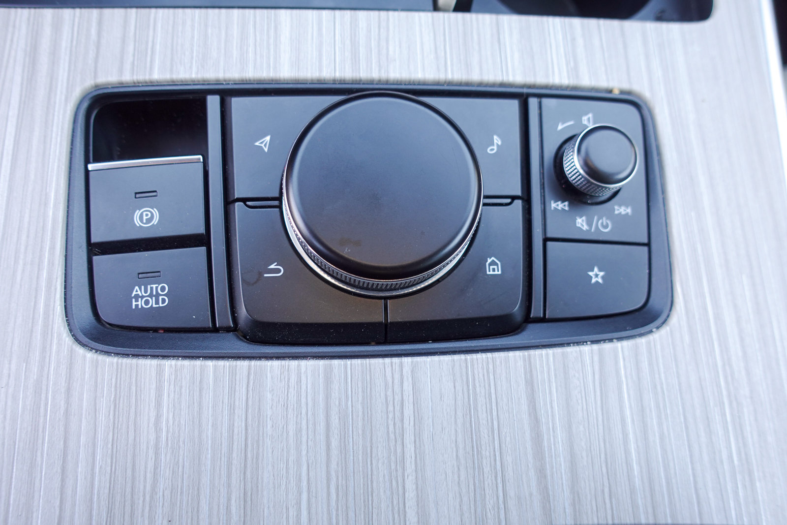 Certified 2024 MAZDA CX-90 Plug-In Hybrid w/ Preferred AWD/4WD image 23