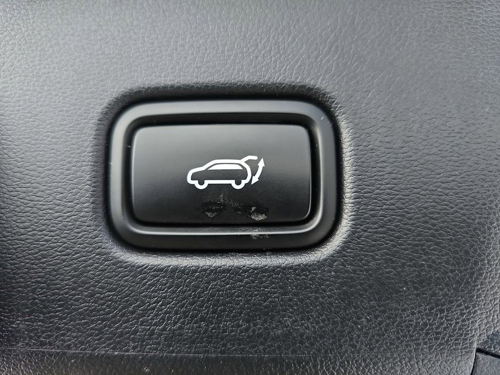 Used 2024 Hyundai Tucson Limited image 15