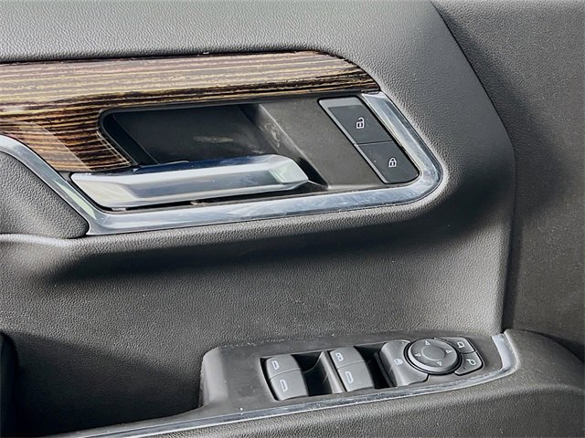Used 2024 GMC Sierra 1500 Elevation image 9