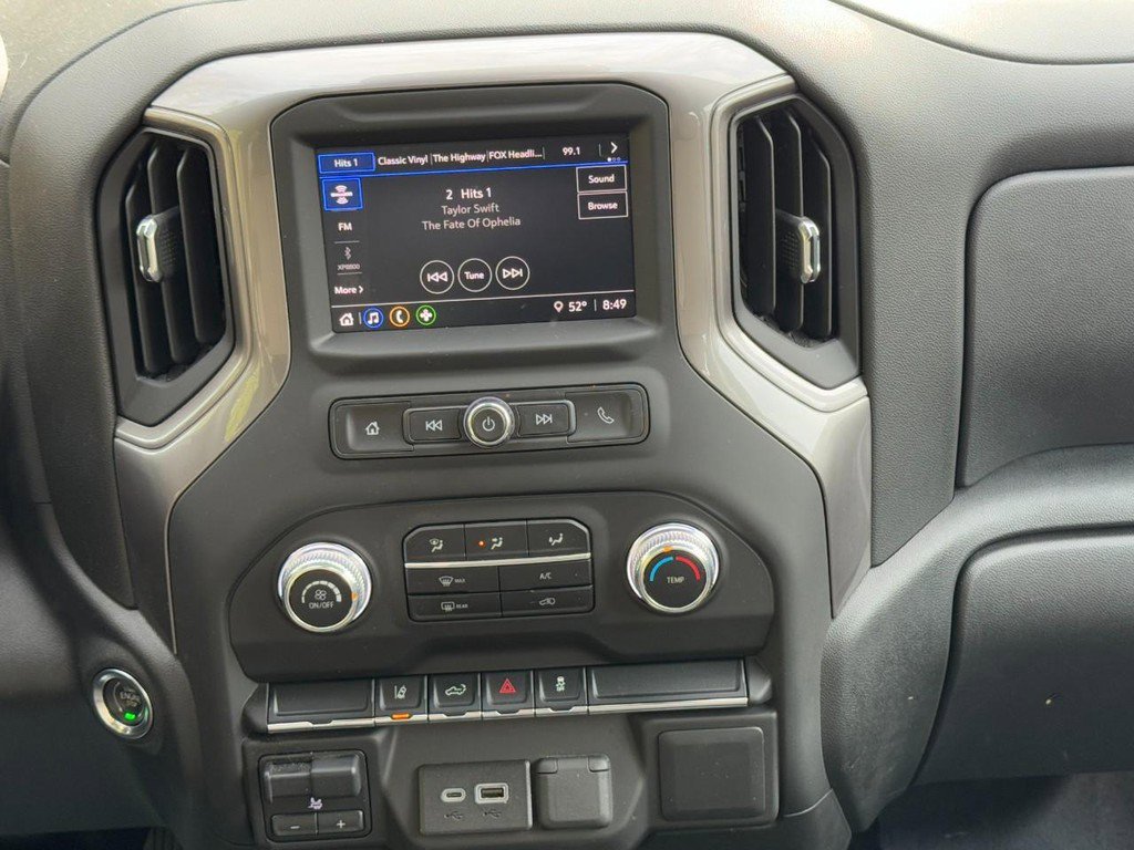 Used 2024 GMC Sierra 2500 Pro w/ Convenience Package image 13