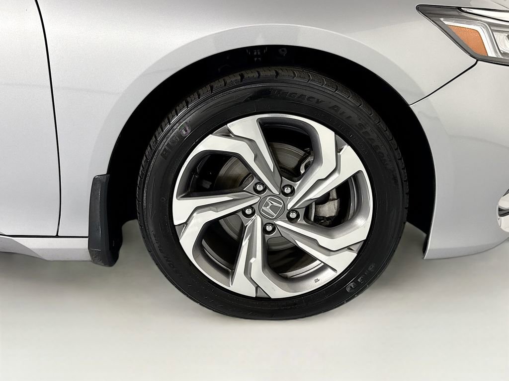 Certified 2020 Honda Accord EX image 32