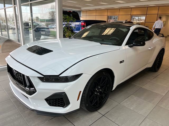 New 2026 Ford Mustang GT RWD image 2