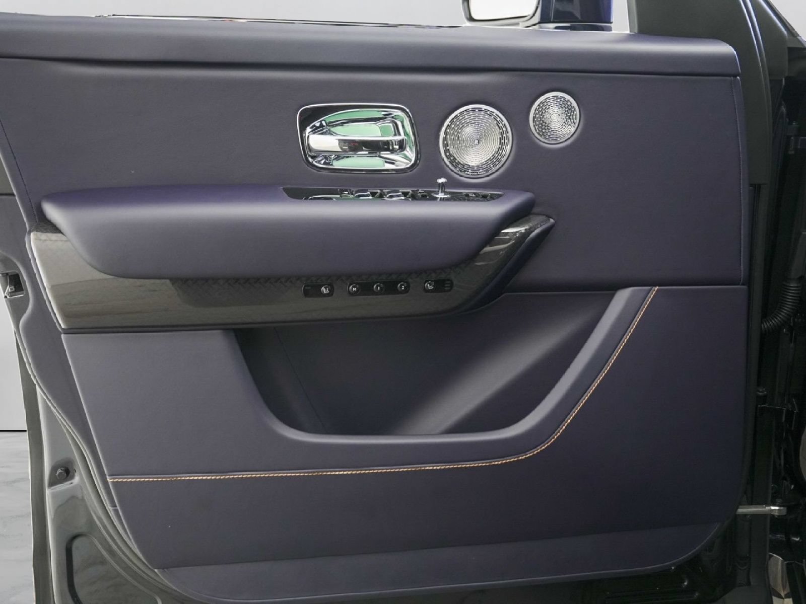 New 2026 Rolls-Royce Cullinan Black Badge AWD/4WD image 14