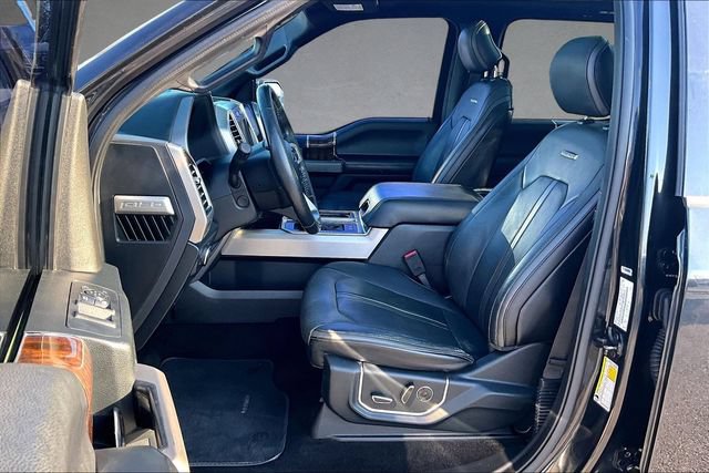 Used 2015 Ford F150 Platinum w/ Equipment Group 701A Luxury AWD/4WD image 22