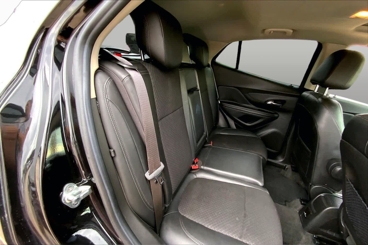 Used 2017 Buick Encore Sport Touring w/ Safety Package FWD image 18