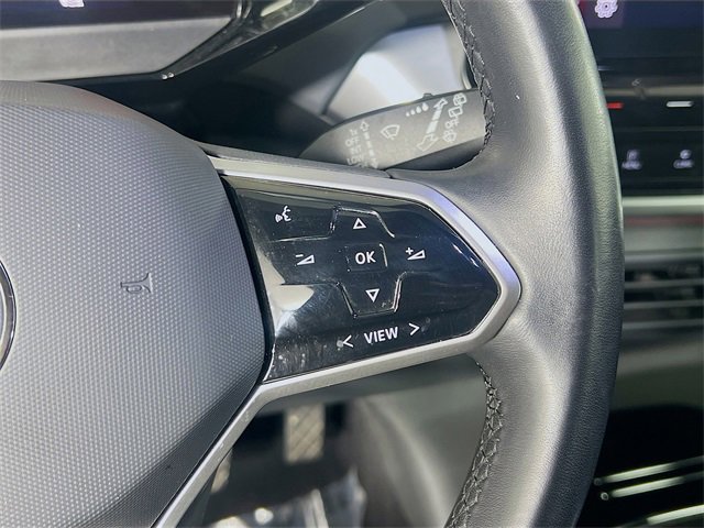 Used 2021 Volkswagen ID.4 Pro image 17