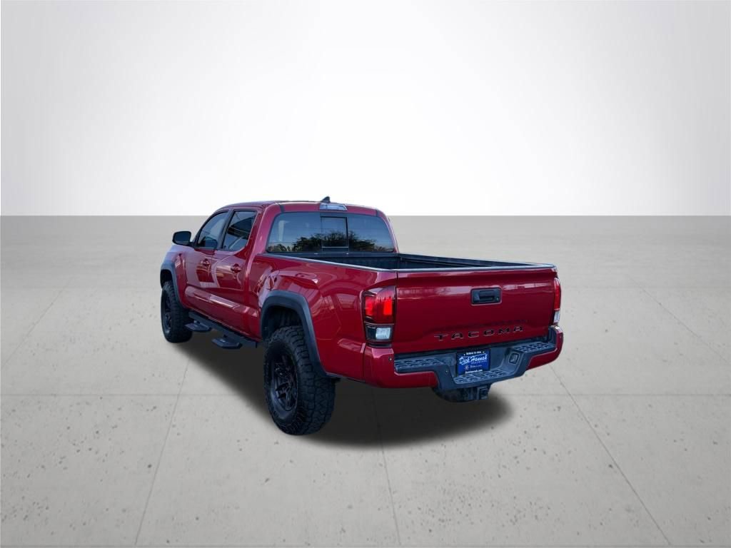 Used 2019 Toyota Tacoma TRD Off-Road w/ Technology Package image 8