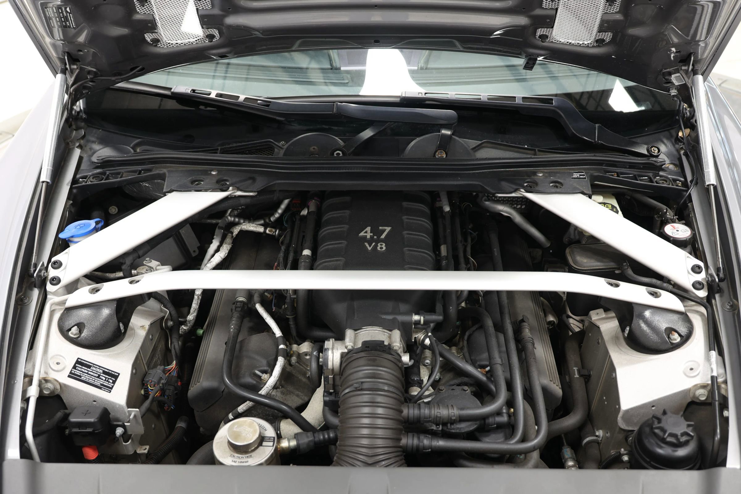 Used 2016 Aston Martin V8 Vantage S image 55