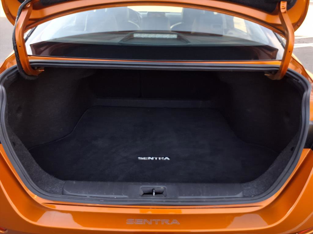 Used 2021 Nissan Sentra SR w/ SR Premium Package image 26