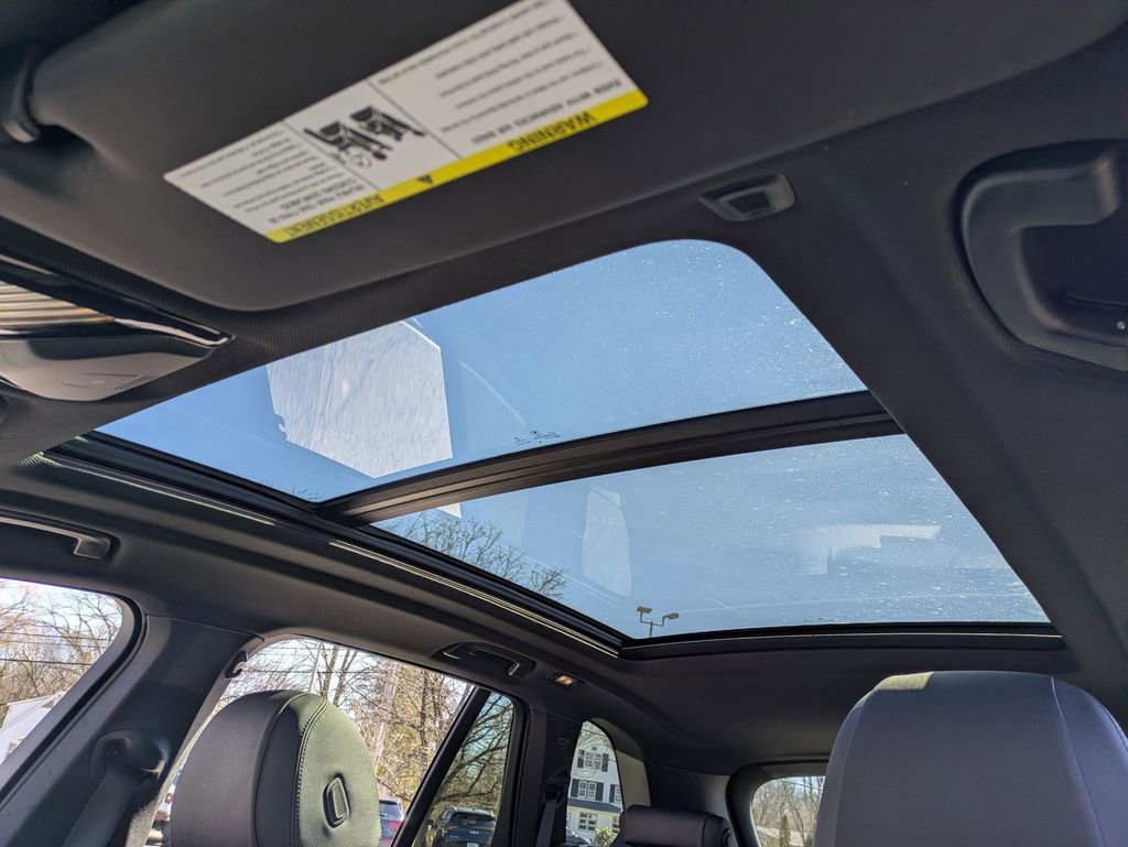 Used 2022 BMW X5 xDrive45e image 16