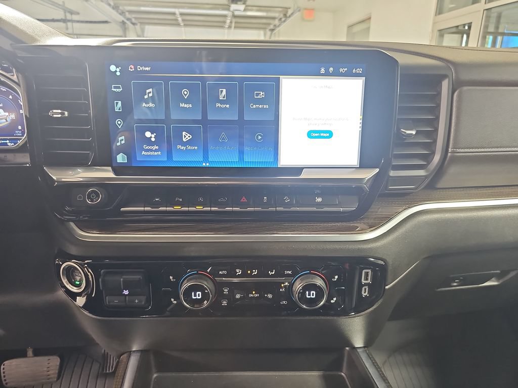 Used 2022 Chevrolet Silverado 1500 RST AWD/4WD image 25