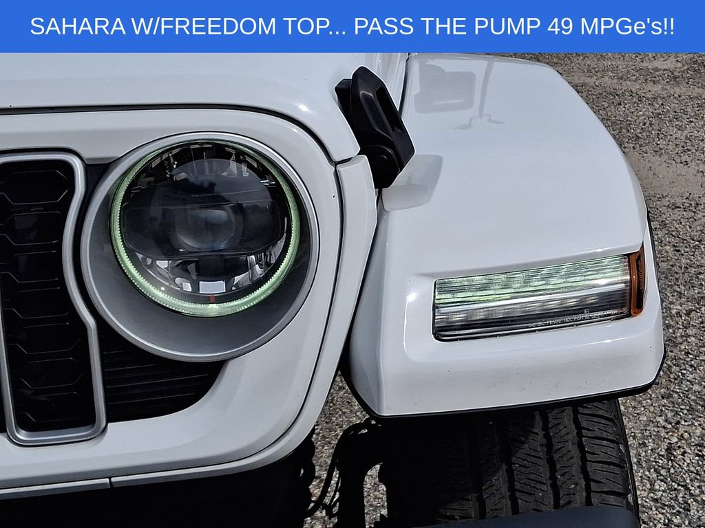Used 2024 Jeep Wrangler Unlimited Sahara AWD/4WD image 9