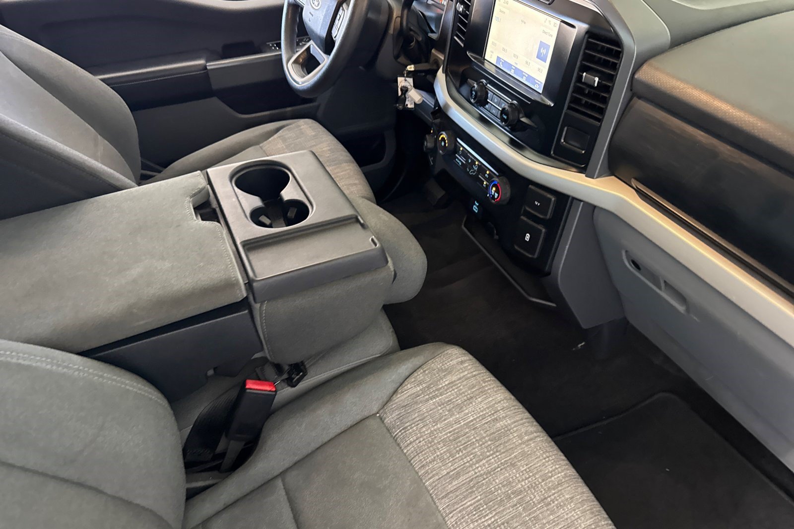Used 2023 Ford F150 XLT AWD/4WD image 25