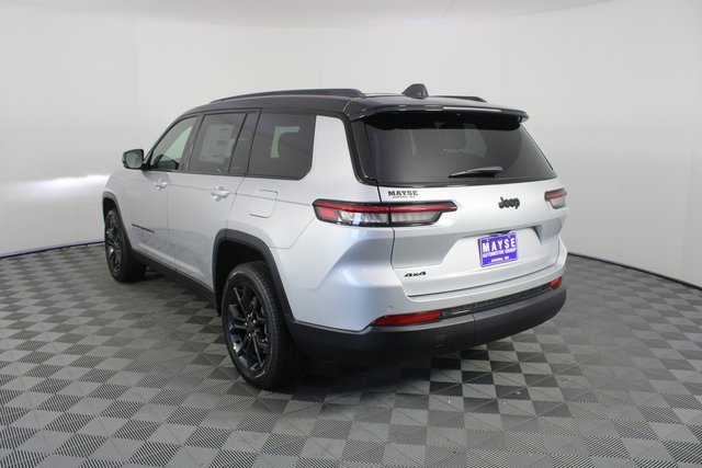 New 2025 Jeep Grand Cherokee L Limited w/ Trailer Tow Package image 26