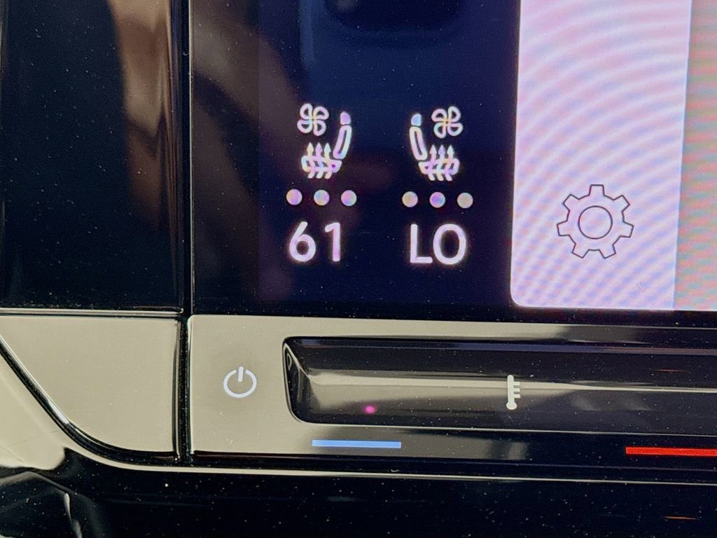 Used 2024 Volkswagen Atlas Cross Sport SEL R-Line image 21