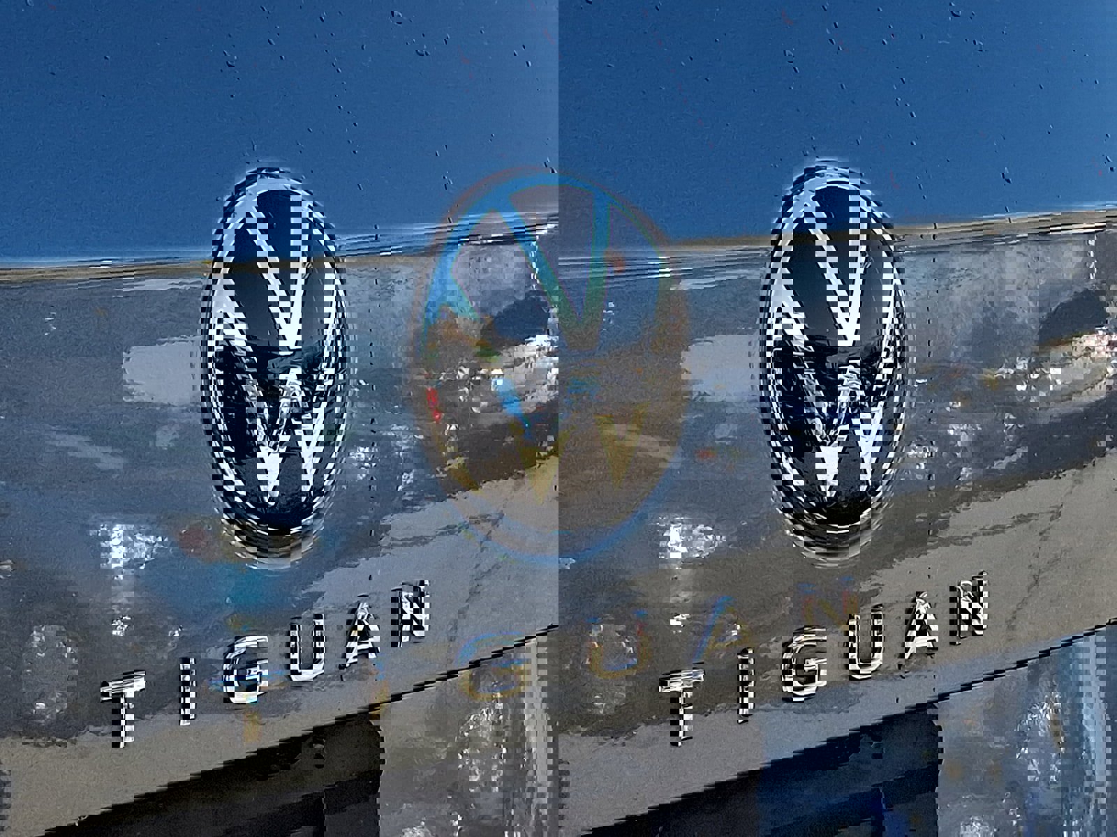 Used 2022 Volkswagen Tiguan SE image 30