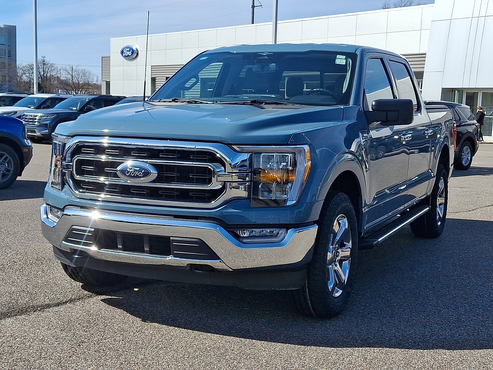 Certified 2023 Ford F150 XLT w/ Equipment Group 302A High image 4