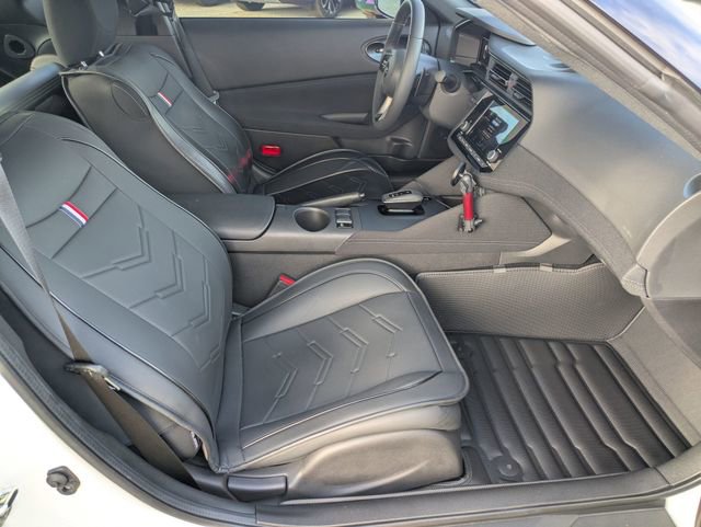 Used 2025 Nissan Z Sport w/ Floor Mat Package image 26