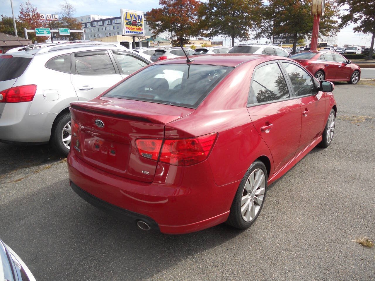 Used 2013 Kia Forte SX FWD image 3