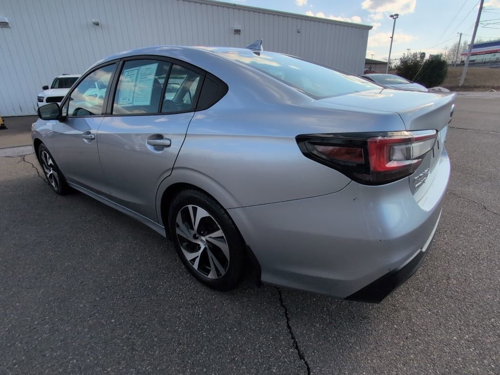 Used 2023 Subaru Legacy Premium image 4