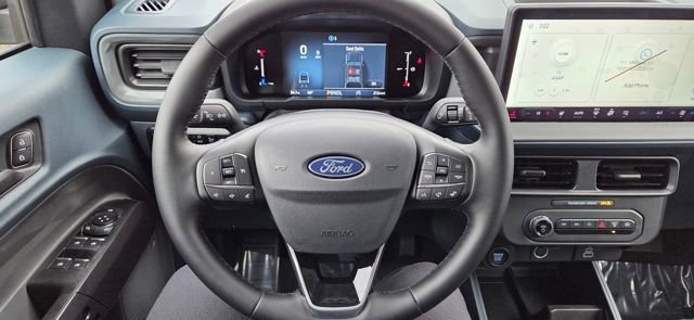 New 2025 Ford Maverick XLT w/ XLT Luxury Package image 7