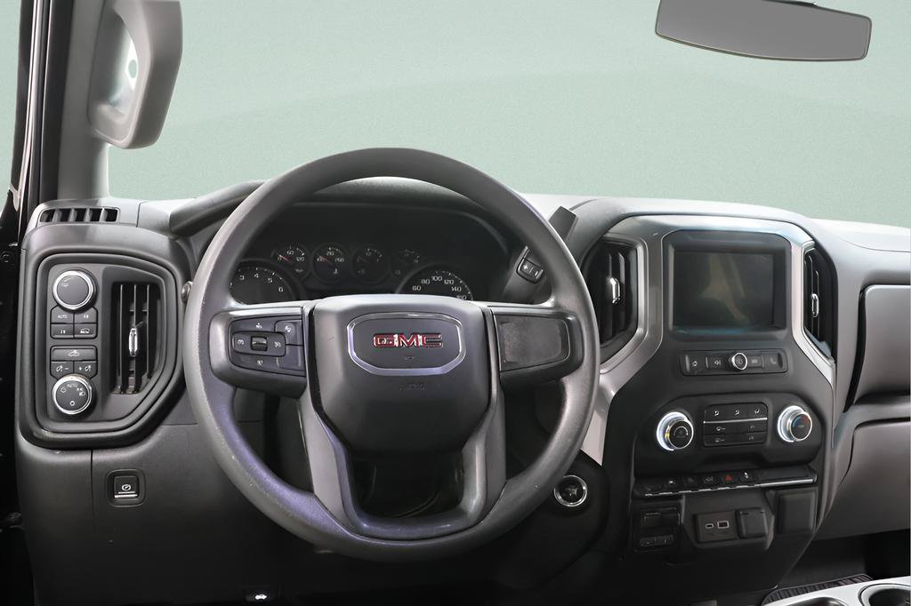 Used 2023 GMC Sierra 1500 Pro w/ Graphite Edition AWD/4WD image 9