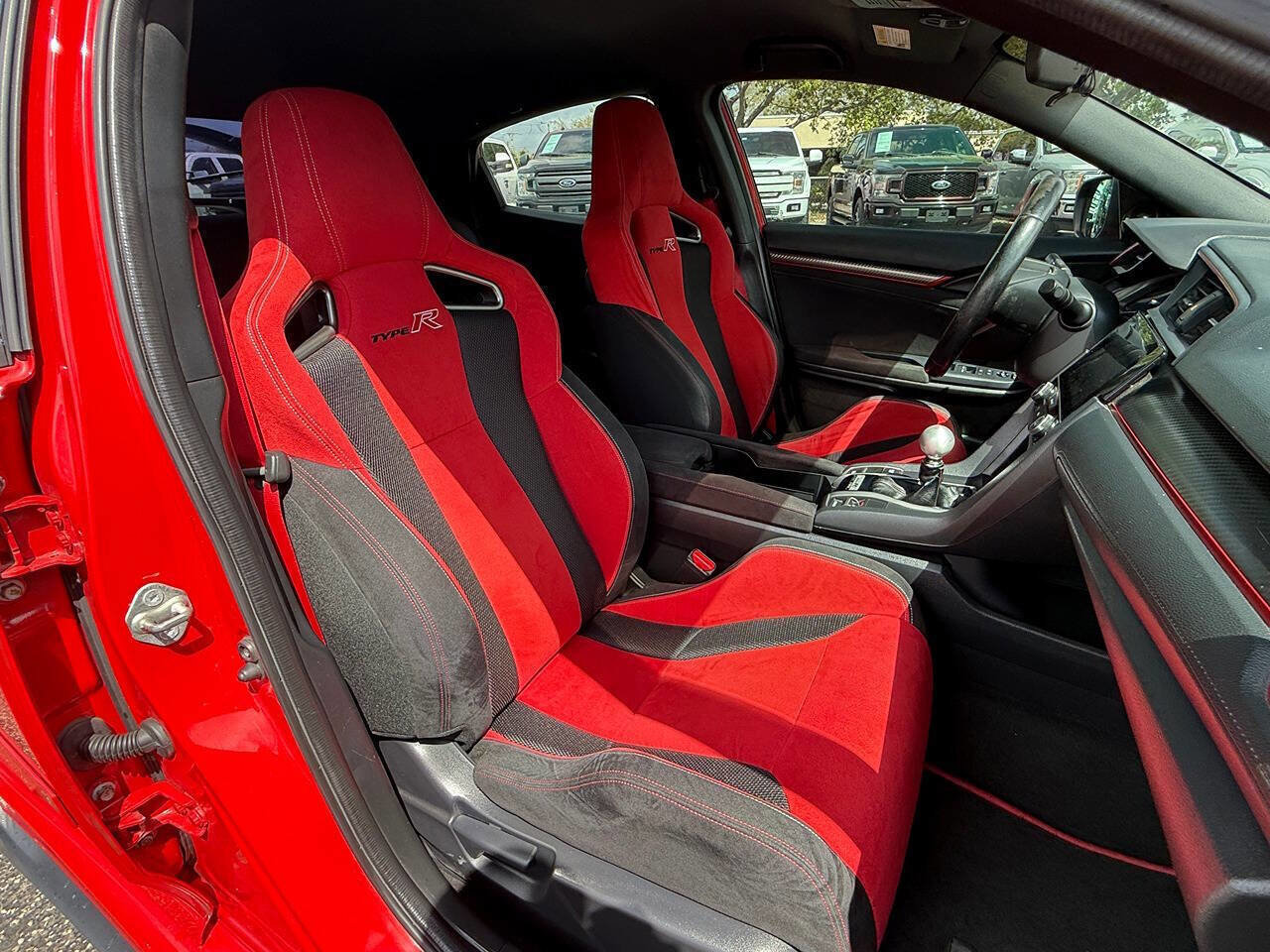 Used 2017 Honda Civic Type R image 31