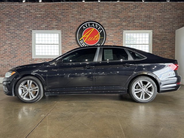 Used 2020 Volkswagen Jetta R-Line w/ R-Line Cold Weather Package image 4