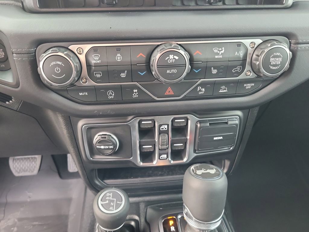 New 2026 Jeep Wrangler Sahara image 25