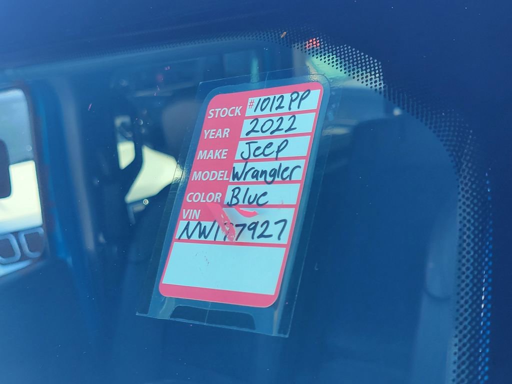 Used 2022 Jeep Wrangler Unlimited Rubicon 4xe w/ Steel Bumper Group image 32