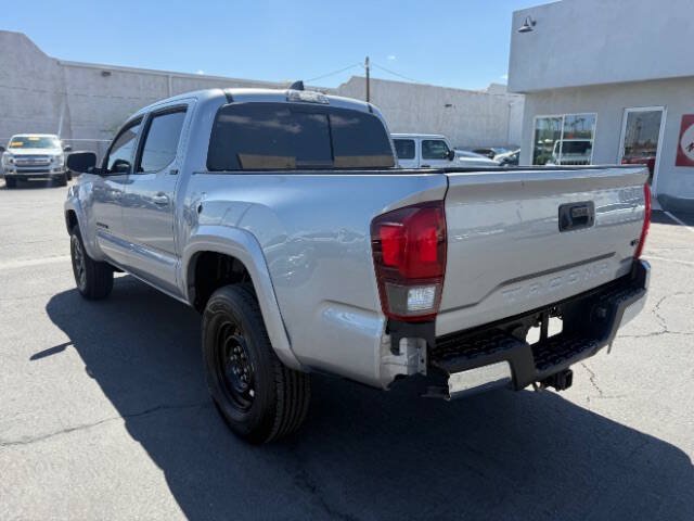 Used 2021 Toyota Tacoma SR5 RWD image 5